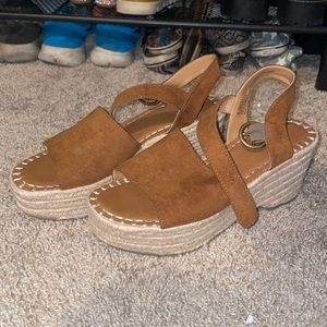 Brown platform summer shoes